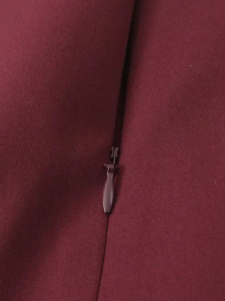 Vestido Curto Godê Barra Plissada Modern Sienna