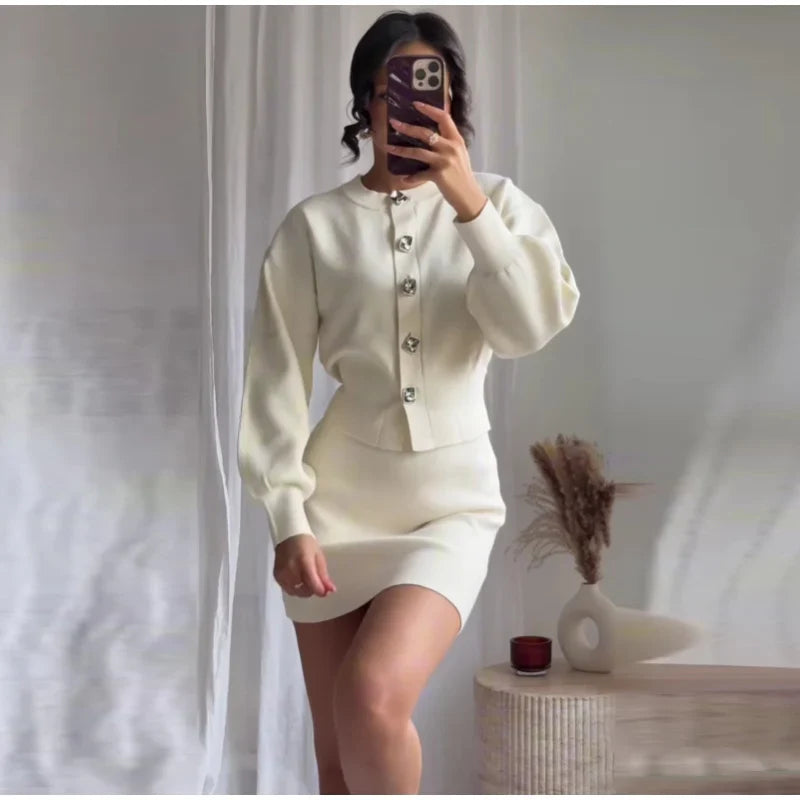 Conjunto Casaco Manga Bufante e Saia Curta Modern Mabel