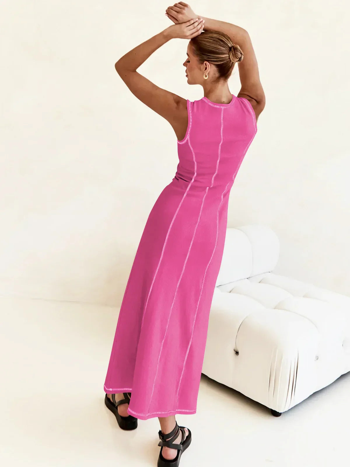 Vestido Midi de Malha Sem Mangas Modern Eleganza