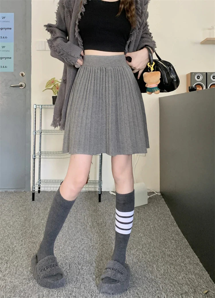 Saia Plissada Cintura Alta Modern Charlie