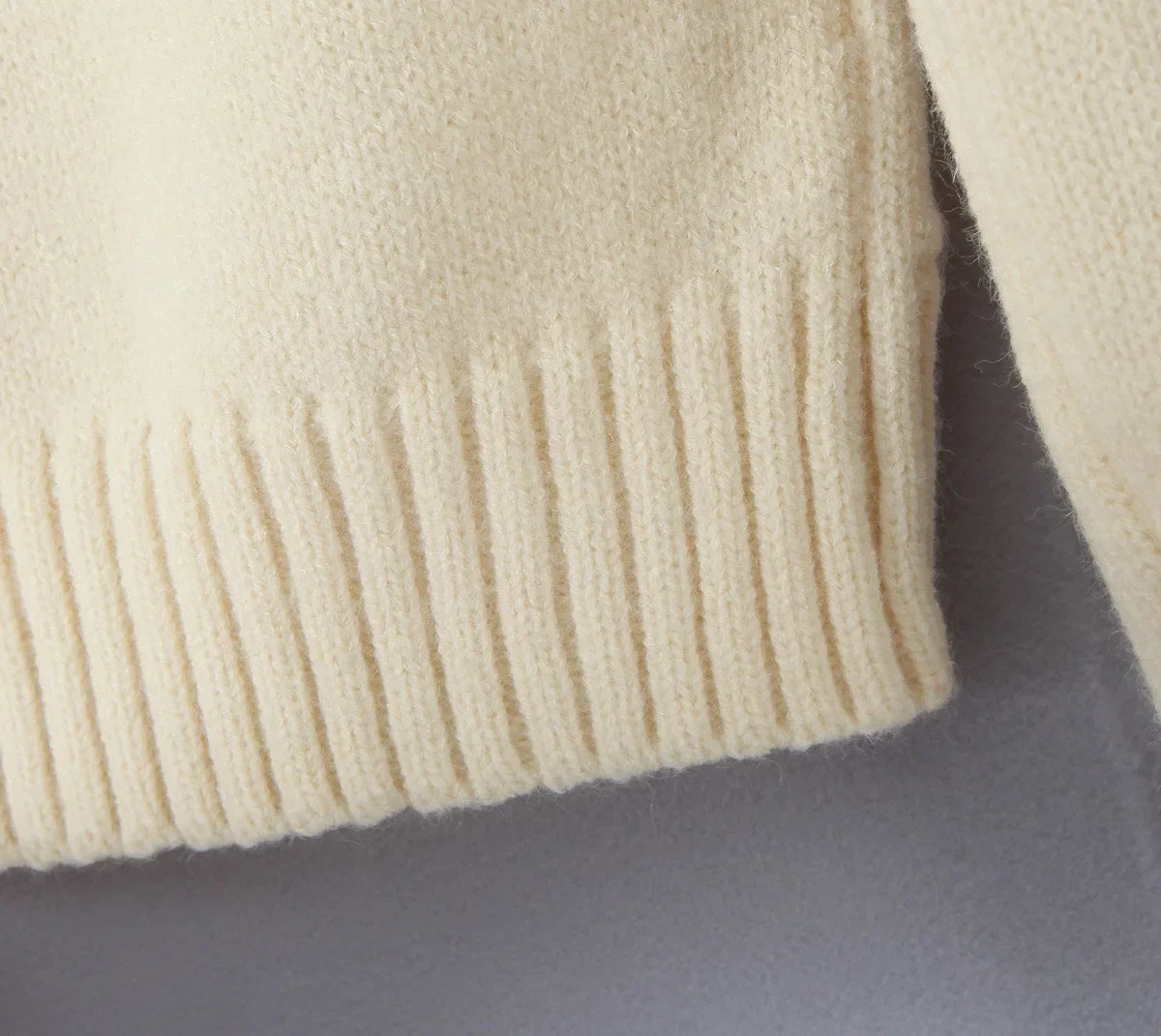 Conjunto Tricô Blusa Manga Comprida e Mini Saia Modern Violet