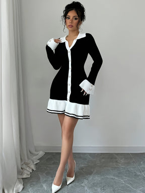 Vestido Curto Manga Comprida com Botões Modern Giulietta