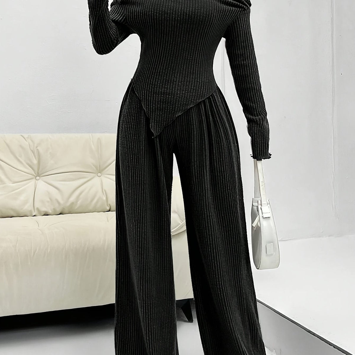 Conjunto Feminino Blusa Manga Longa Assimétrica e Calça Pantalona Modern Confy