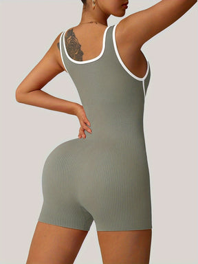 Macaquinho Esportivo Canelado Modern Sasha