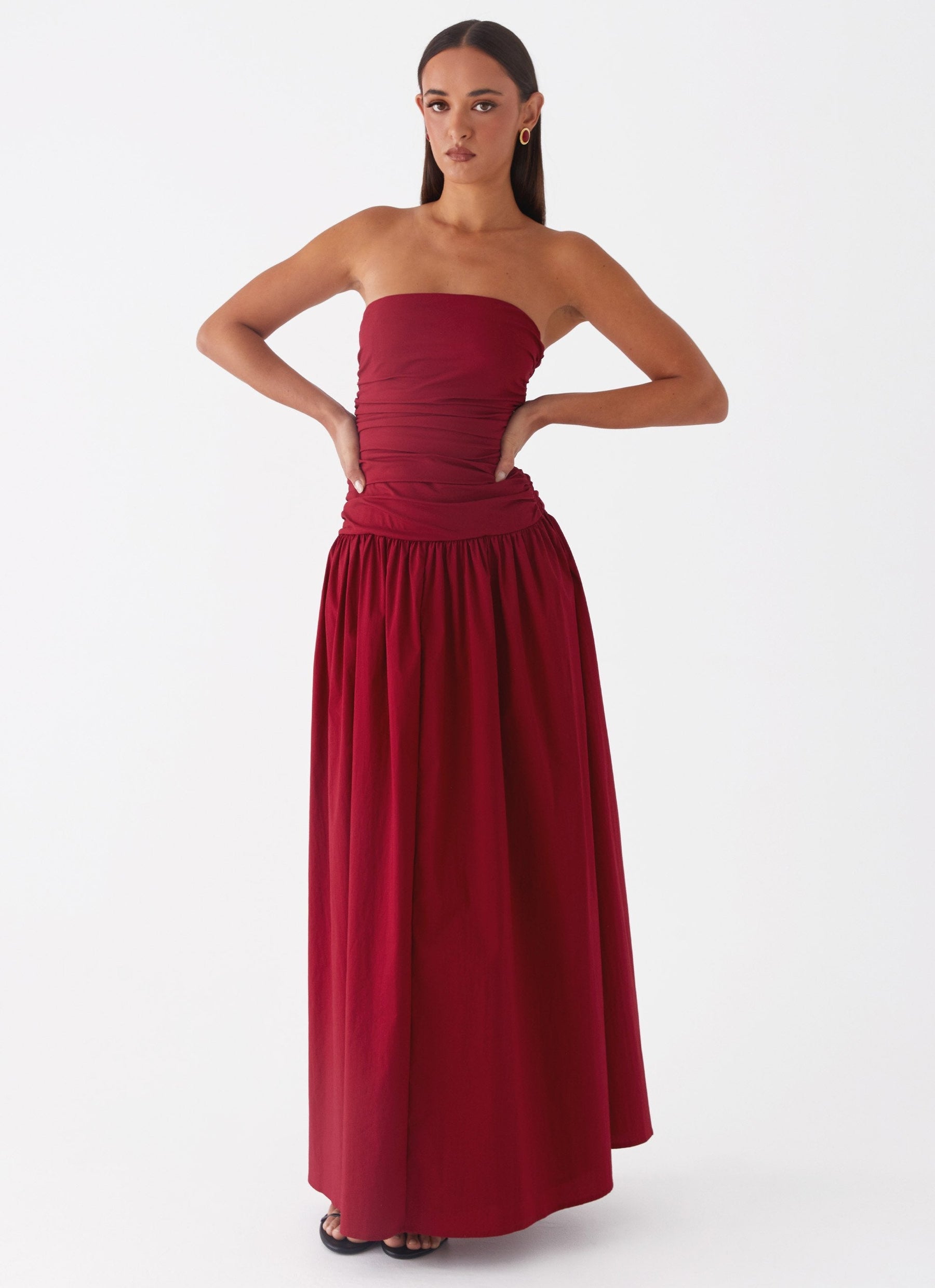 Vestido Sem Alças Elegante Modern Merlot