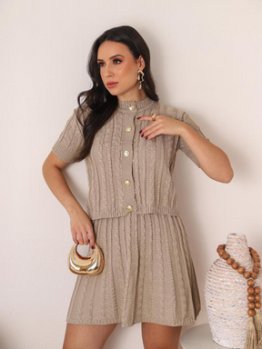 Conjunto Tricot Saia Curta e Blusa Meia Manga com Botões Modern Lívia