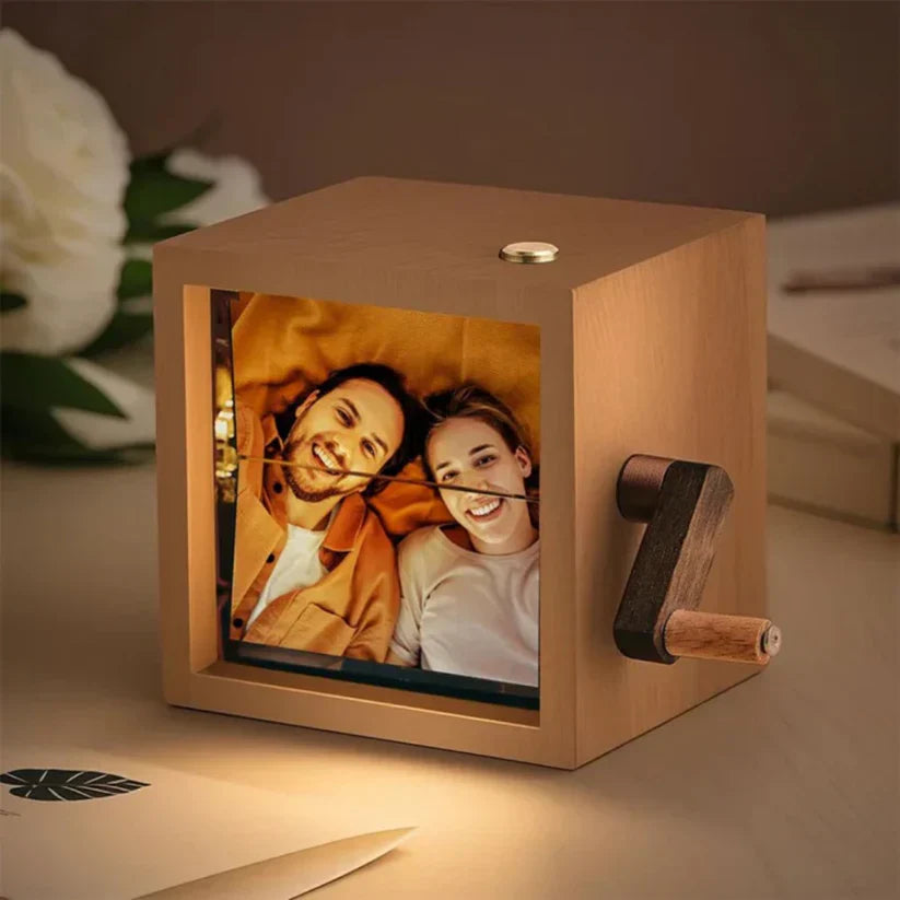 Caixa de Fotos Memorável Personalizada a Manivela Flip Box