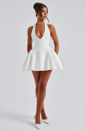 Vestido Curto Frente Único Modern Marcela