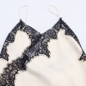 Vestido Curto Cetim Tendência Modern Daily