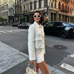 Conjunto Casaco com Botões e Saia Curta Modern Margô