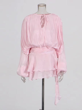 Vestido Curto com Saia de Babados Assimétrico Modern Bela