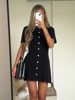 Vestido Curto Tricô com Botões Modern Bele