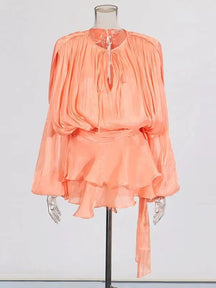 Vestido Curto com Saia de Babados Assimétrico Modern Bela