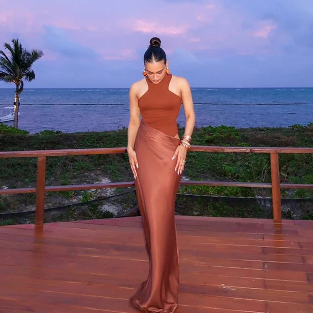 Vestido Longo Gola Alta sem Mangas Modern Hazel