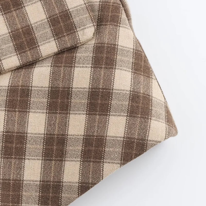 Conjunto Xadrez Colete com Botões e Saia Curta Modern Megan