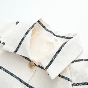 Conjunto Blusa com Botões e Bermuda Modern Daisy