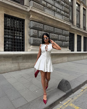 Vestido Curto Godê Barra Plissada Modern Sienna