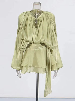 Vestido Curto com Saia de Babados Assimétrico Modern Bela