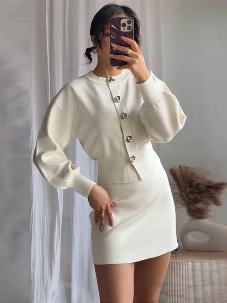 Conjunto Casaco Manga Bufante e Saia Curta Modern Mabel