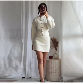 Conjunto Casaco Manga Bufante e Saia Curta Modern Mabel