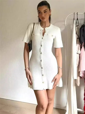 Vestido Curto Tricô com Botões Modern Bele