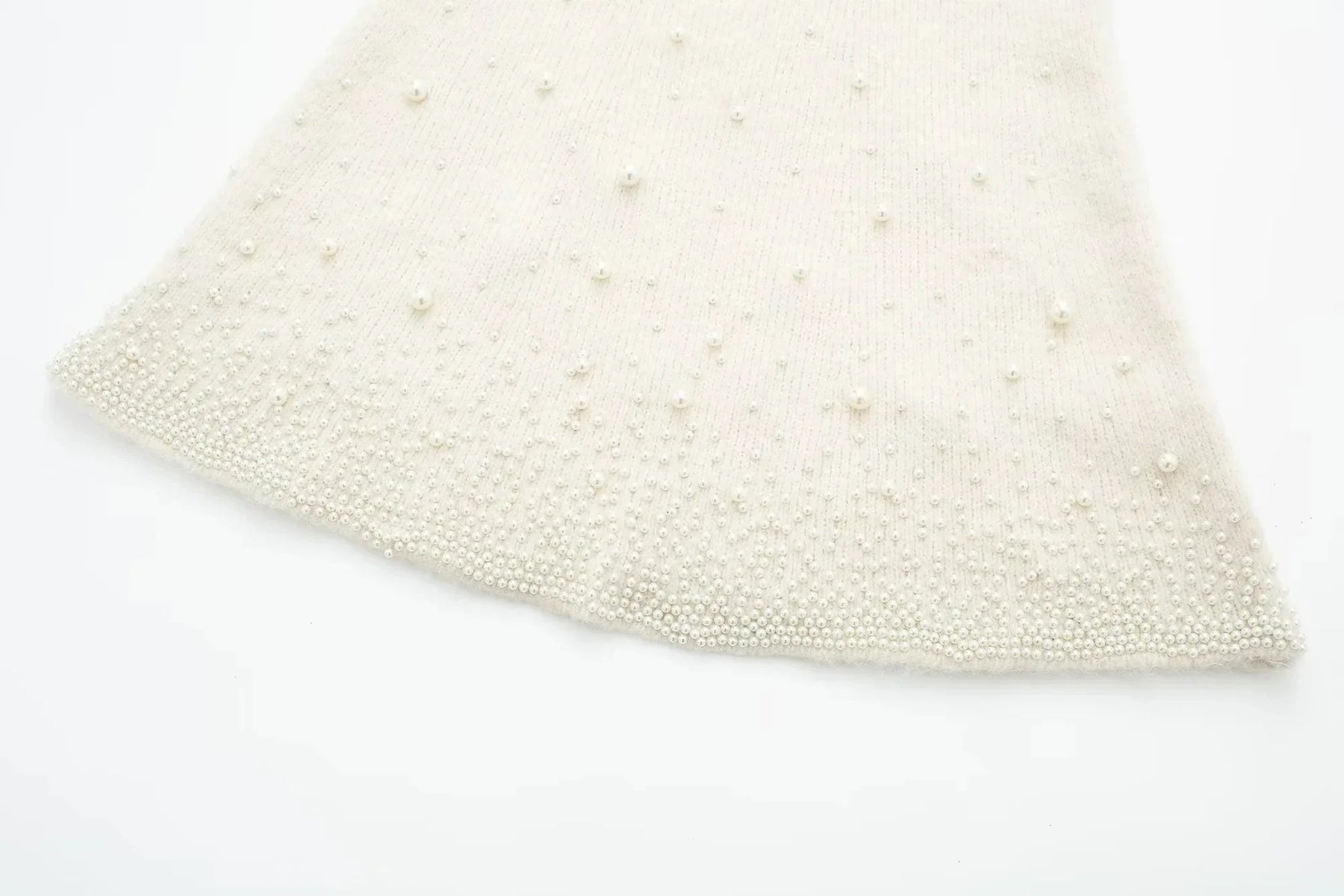 Conjunto Tricô Sueter e Saia com Pérolas Modern Martina