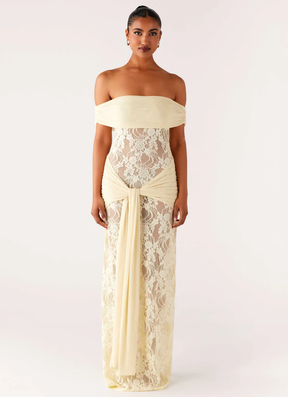 Vestido Ombro a Ombro Rendado Com Detalhe Pendurado Modern Gracie