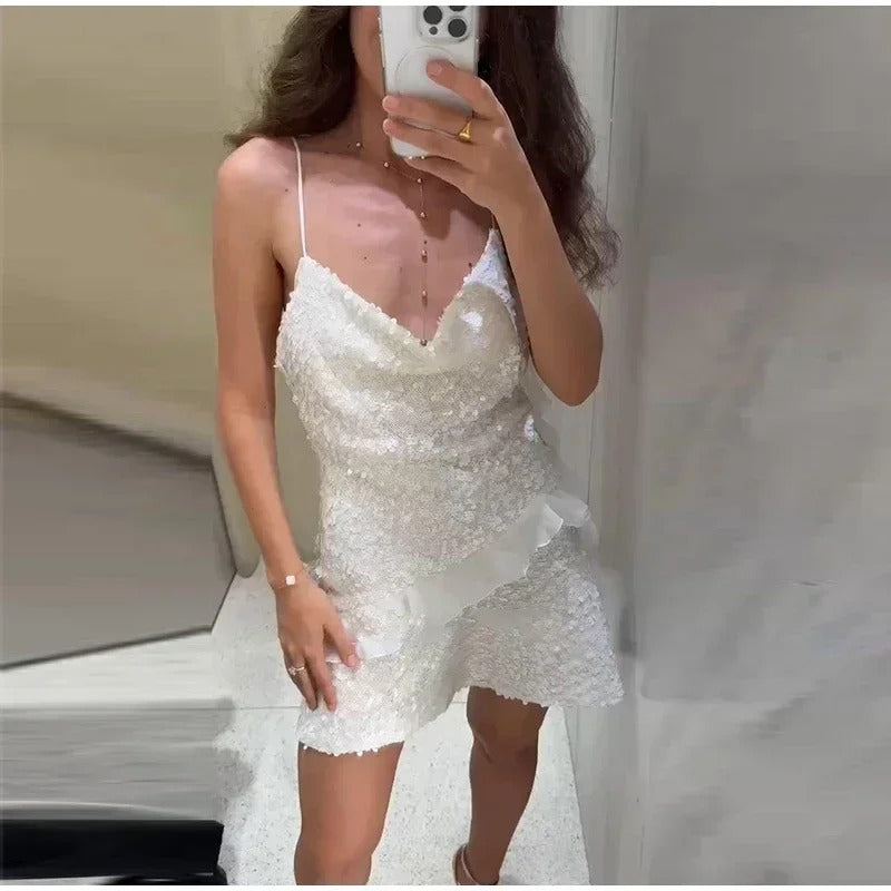 Vestido Curto de Paetê Tendência Modern Layse