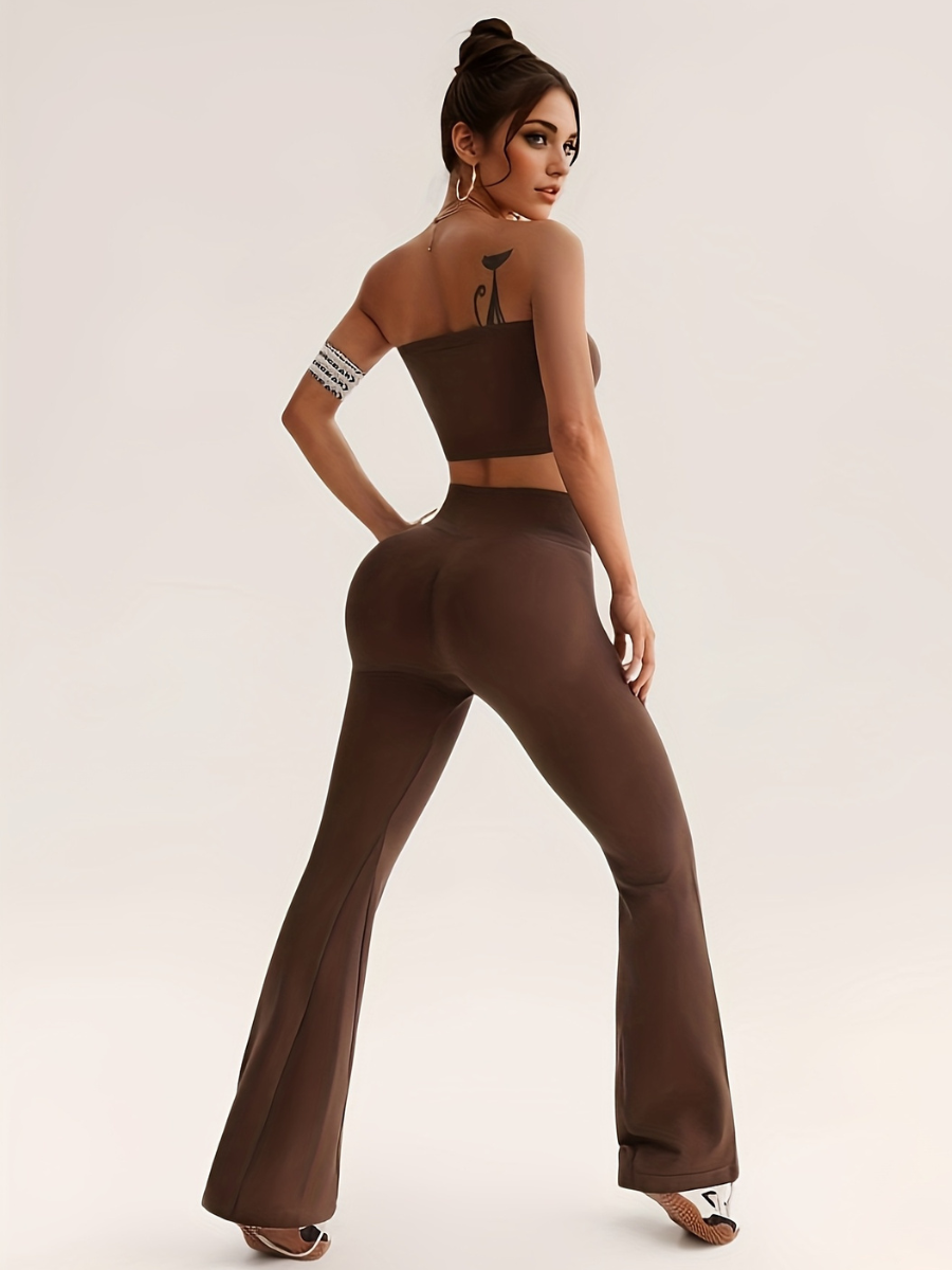 Conjunto Esportivo Top sem Alça e Calça Flare Modern Nayara