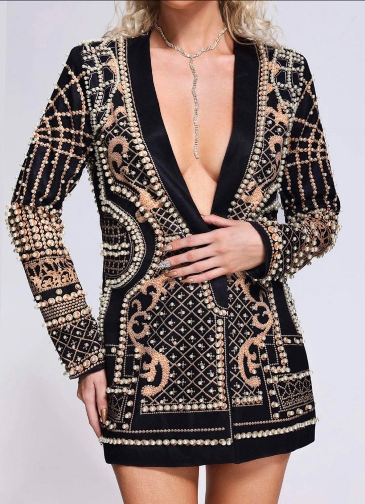 Maxi Blazer Bordado com Aplicações de Pedrarias Modern Milena